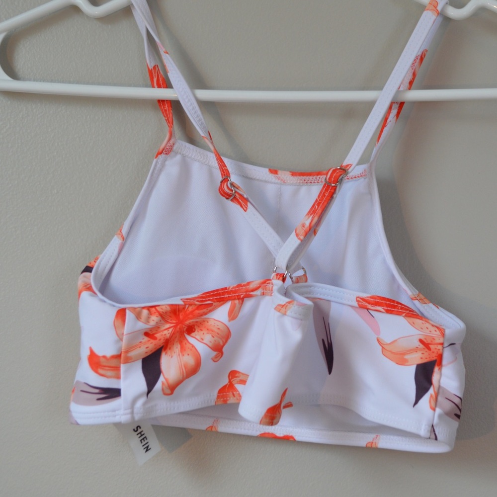 bikini - Picture 3 of 5